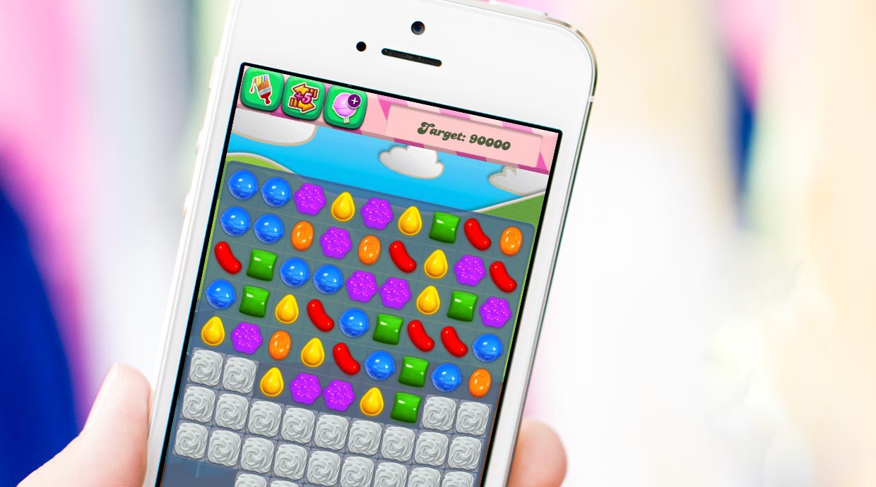 Giai ma con sot Candy Crush Saga cua cu dan mang hinh anh