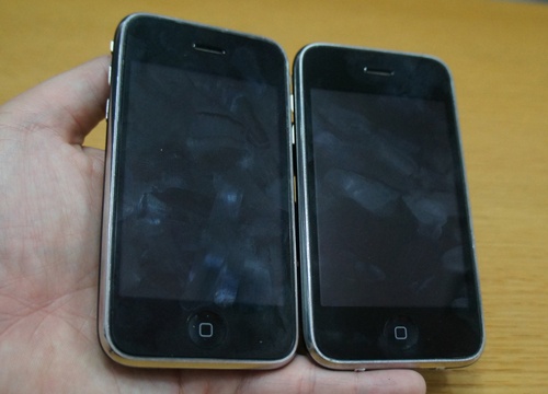 iPhone 3GS ban dong lai tran ngap thi truong hinh anh