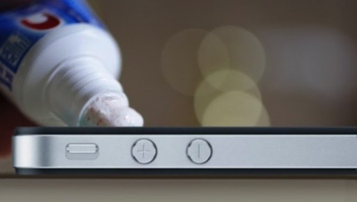 Cach 'hoi sinh' cho nhung chiec smartphone bi xuoc man hinh hinh anh