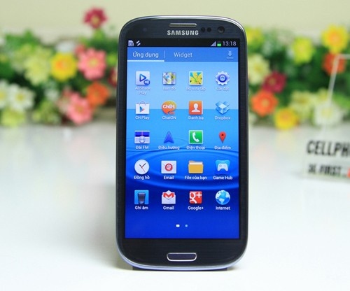 Tieu diem tuan: Smartphone dua nhau giam gia hinh anh