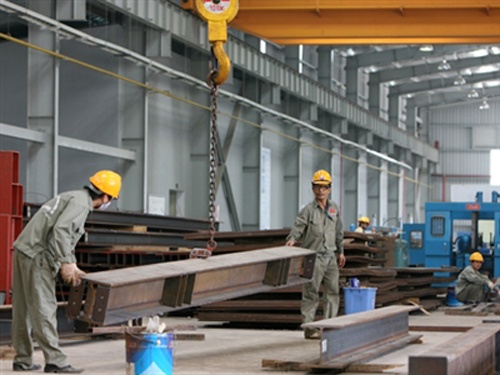 Ban nha, cam xe lo luong thuong cho lao dong hinh anh