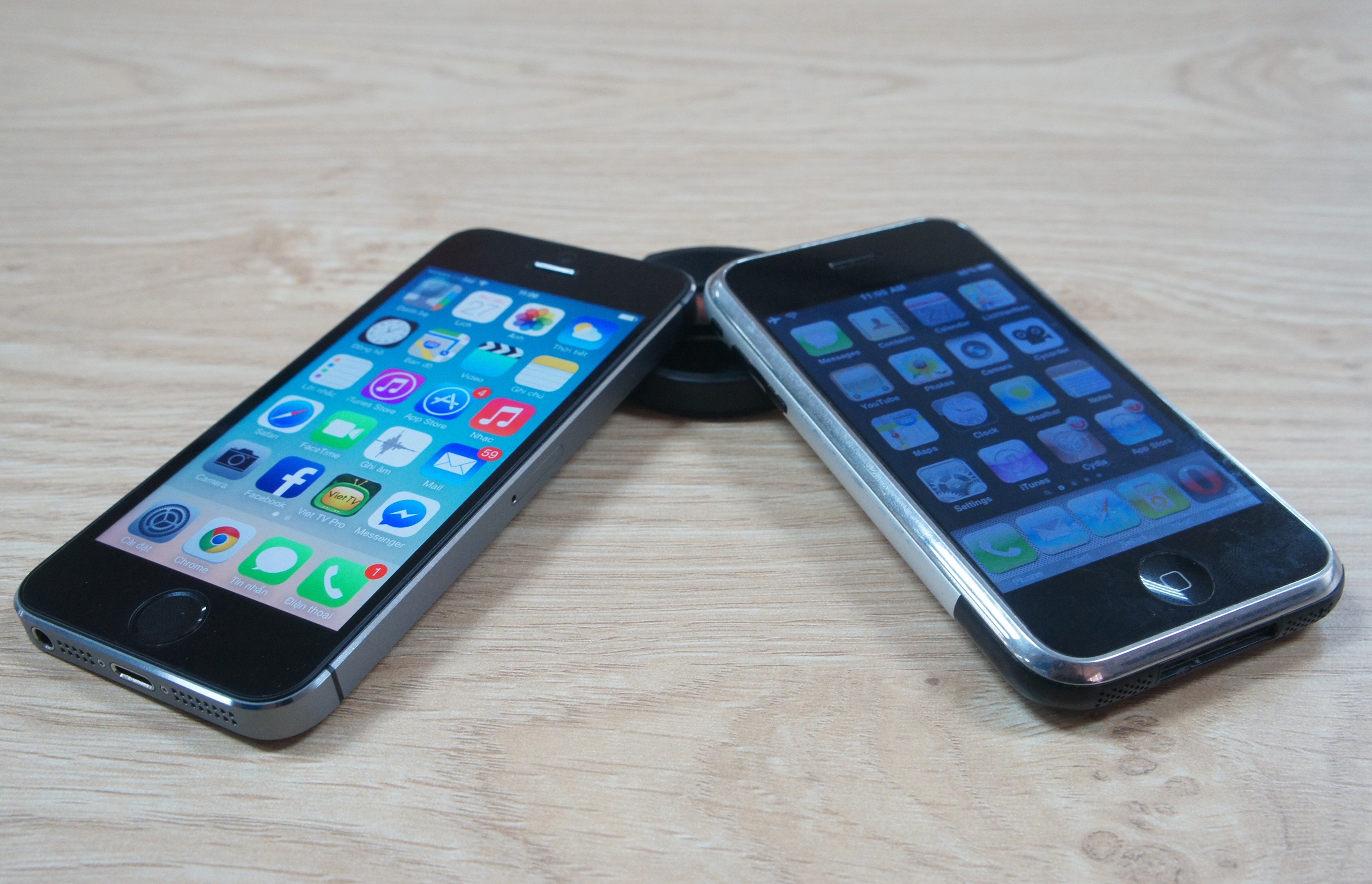 Do co iPhone 2G do dang voi iPhone 5S hinh anh