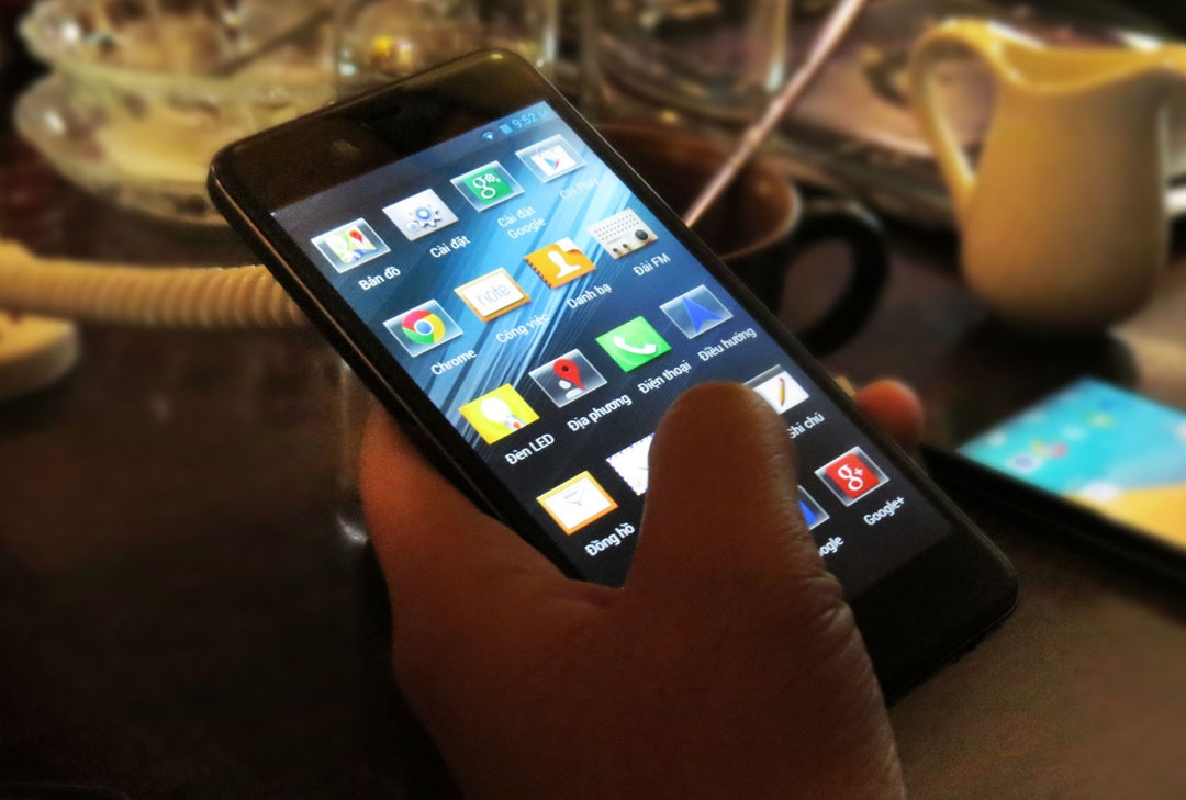 Q-Mobile se tien vao phan khuc smartphone cao cap hinh anh