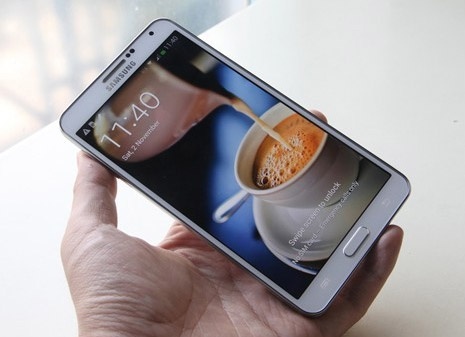 10 mau dien thoai tot nhat 2013 hinh anh