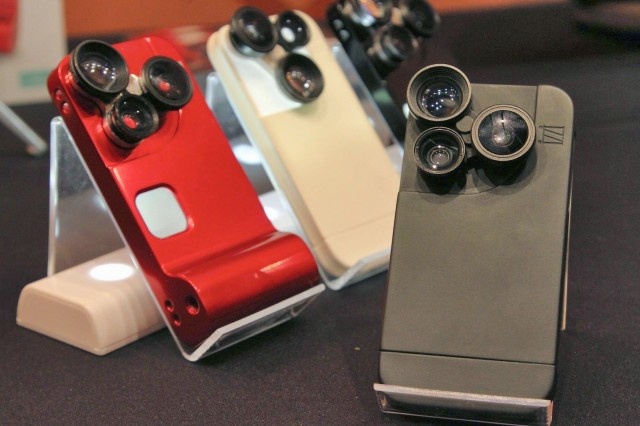 Top phu kien hay cho smartphone tai CES 2014 hinh anh