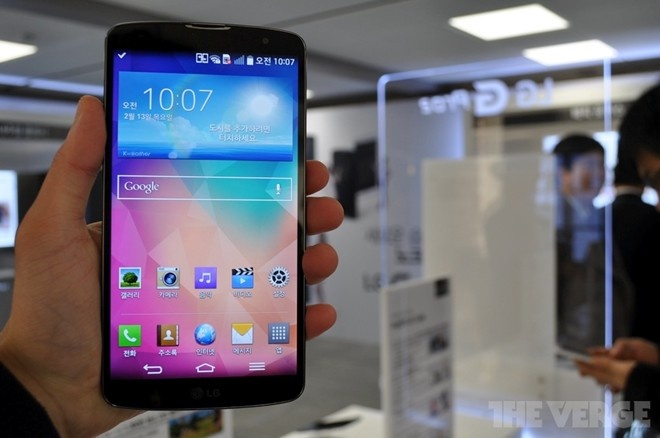 Nhung smartphone bom tan se xuat hien tai MWC 2014 hinh anh