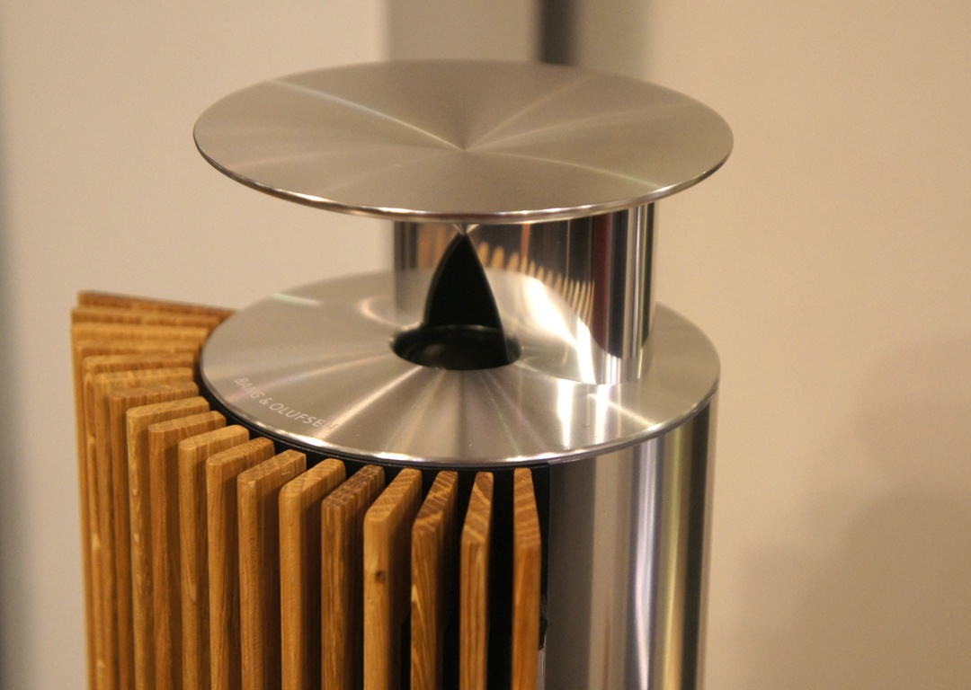 3 bo loa khong day gia tram trieu cua Bang & Olufsen tai VN hinh anh