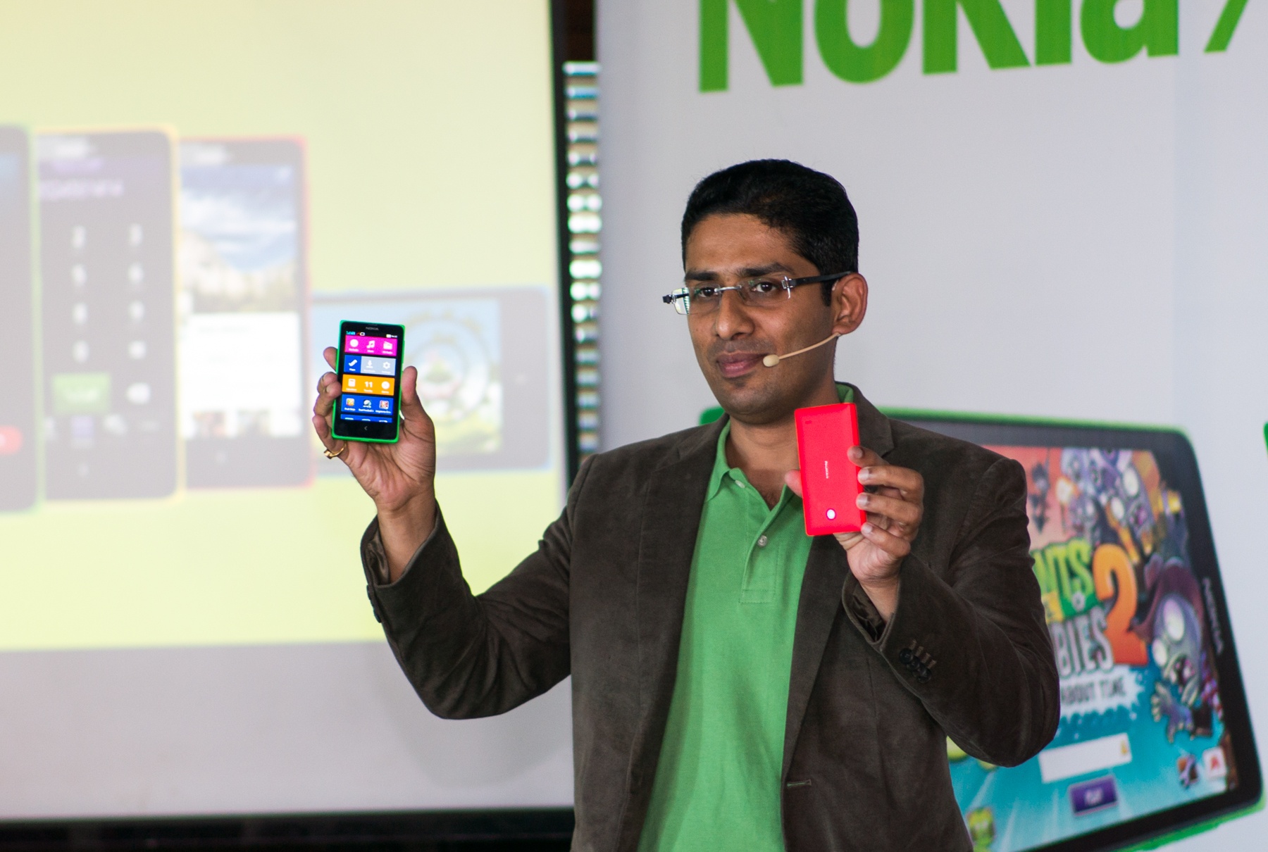 Nokia X ra mat tai VN, cai san Zalo, gia 2,55 trieu dong hinh anh