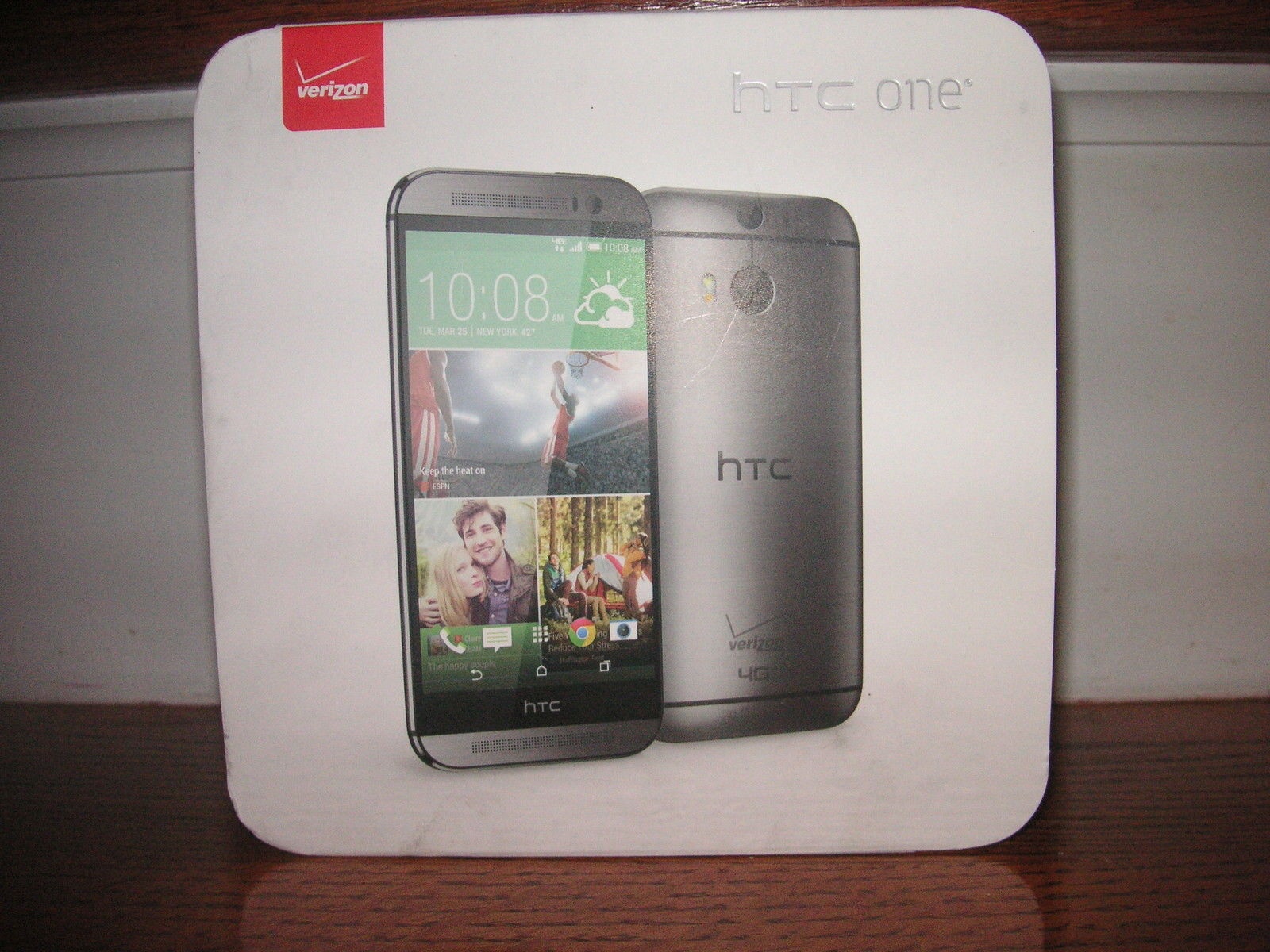 HTC One 2014 duoc rao ban gia 500 USD du chua ra mat hinh anh