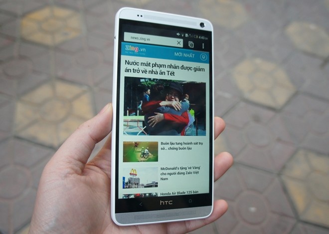 HTC One Max ha gia ngang Lumia 1520 va Xperia Z Ultra hinh anh