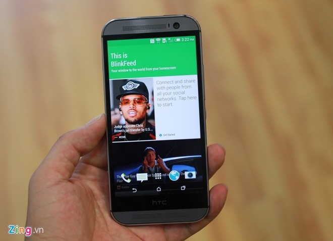 One M8 đứng trước nguy cơ đi theo vết xe của chiếc One năm ngoái. Ảnh: Quốc Huy.