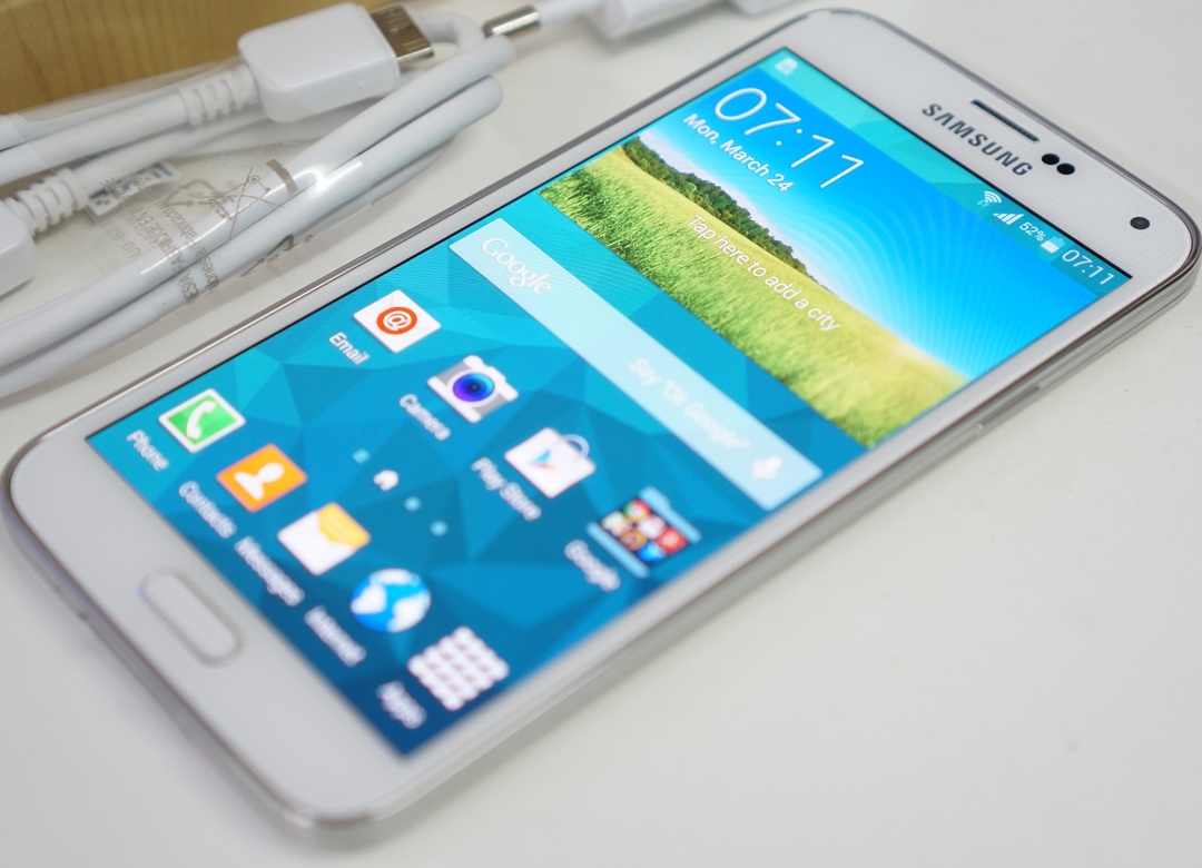 Galaxy S5 khong ro nguon goc xuat hien tai VN hinh anh