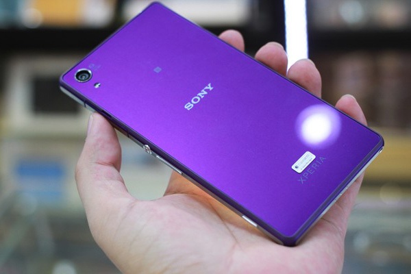 Cua hang khong dam nhap Xperia Z2 xach tay vi gia cao hinh anh