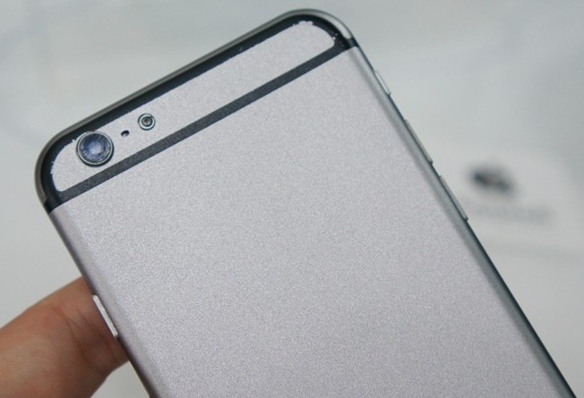 Mo hinh iPhone 6 dau tien ve Ha Noi hinh anh