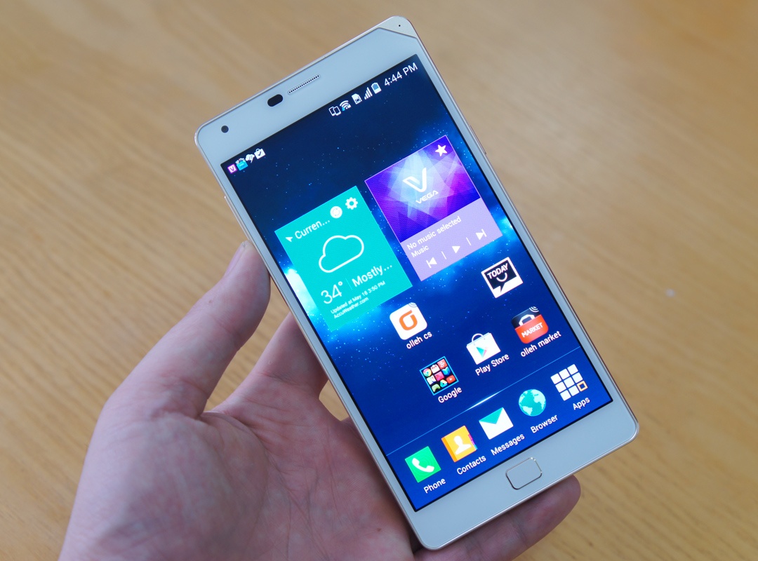 Pantech Vega Iron 2 giam gia manh van ban cham hinh anh