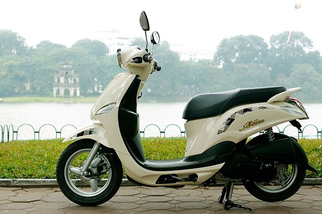 Ong lon xe may Viet 'dai chien' thoi xang tang gia hinh anh