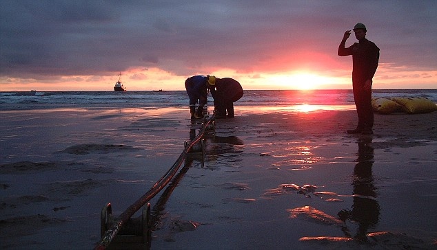'Chi mot tuyen cap AAG di Hong Kong bi dut' hinh anh