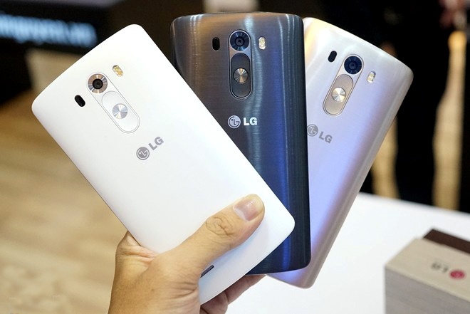 LG G3 chinh hang ban 16 GB co gia ngang Lumia 930 hinh anh