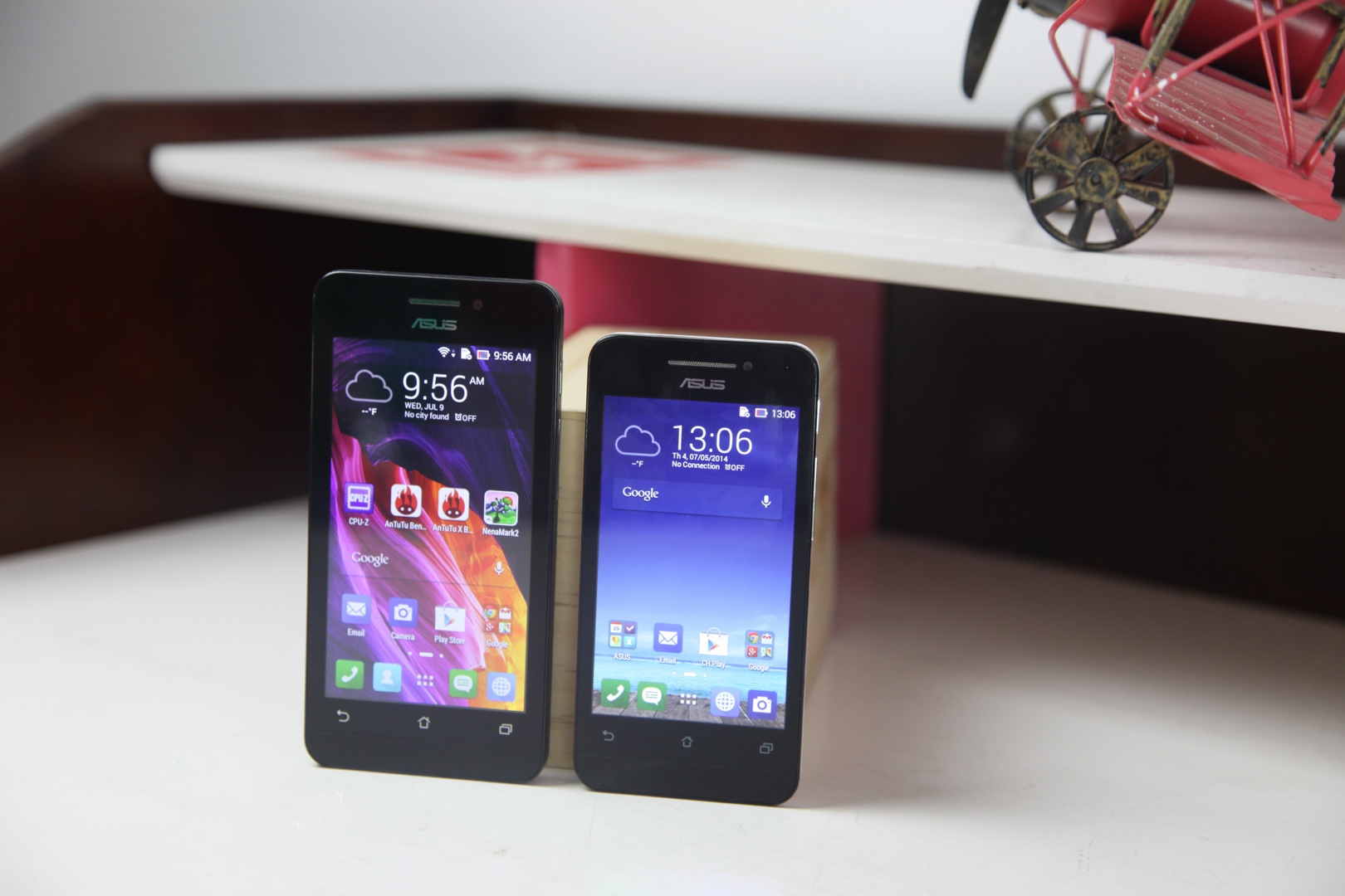 Can canh Zenfone 4 man hinh 4,5 inch gia 2,79 trieu dong hinh anh