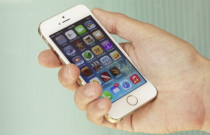 5 san pham cong nghe khong nen mua ngay luc nay hinh anh