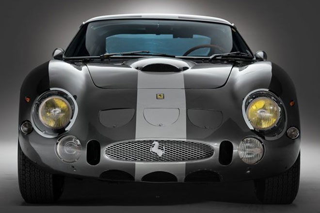 Theo thông tin từ nhà đấu giá, đây là một trong 3 siêu xe duy nhất được sản xuất thủ công cuối năm 1964 đầu năm 1965 với mã số 06701.