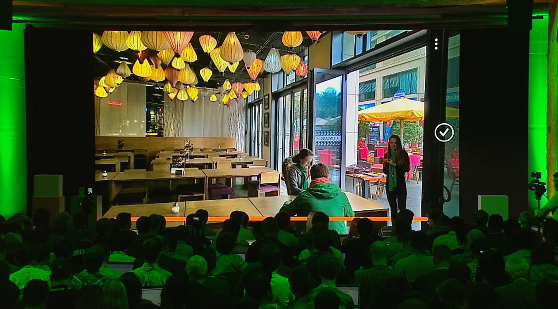 Đây thực chất là một thủ thuật, giúp tăng ánh sáng ở vùng tối của ảnh chụp. 