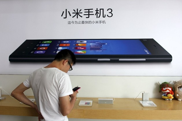 Dien thoai Trung Quoc dang tan cong ca the gioi hinh anh