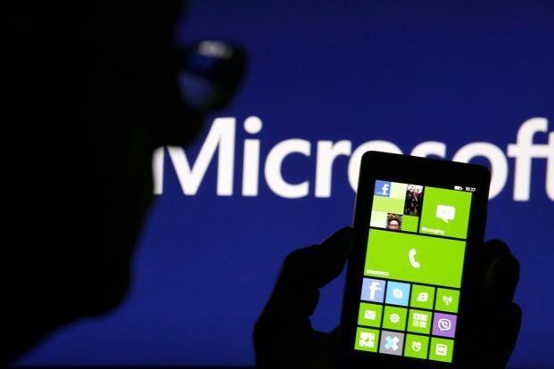 Nokia kip cat giau hang loat nhan tai truoc khi ban minh hinh anh