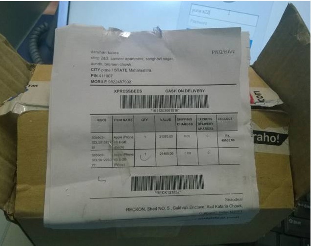 Dat mua iPhone 4S, nhan hop go vun hinh anh