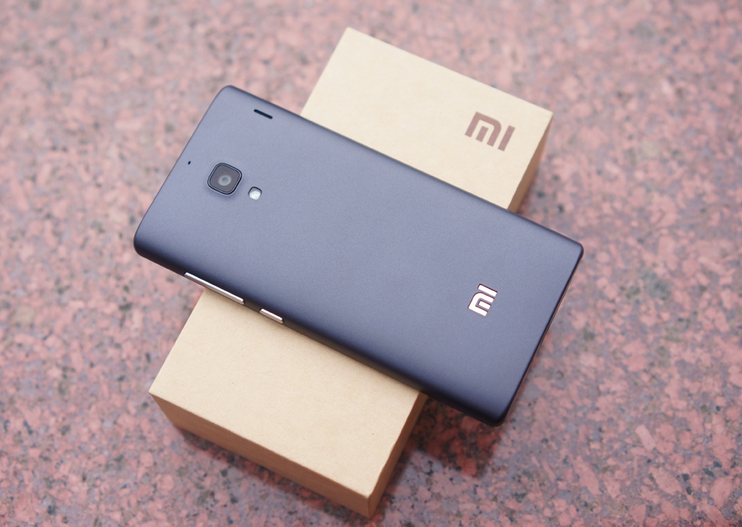 Mo hop di dong chinh hang cua 'Apple Trung Quoc' tai VN hinh anh