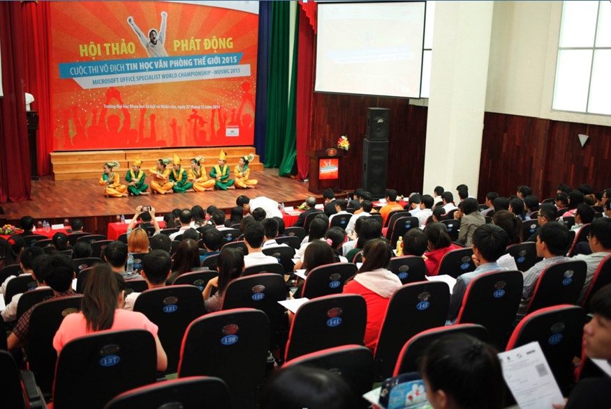 Hội thảo Phát động đã thu hút được sự quan tâm của các em sinh viên