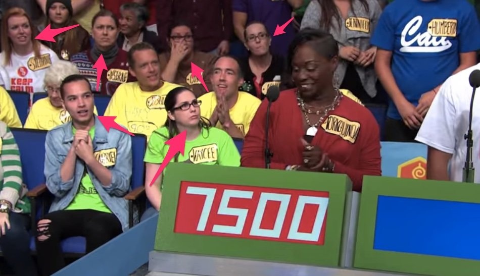 Nguoi choi ‘Hay chon gia dung’ doan iPhone gia 7.500 USD hinh anh