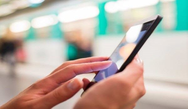 Xperia Z4, Galaxy S6 bi mat xuat hien tai CES 2015 hinh anh