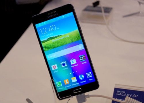 Galaxy A7 mong nhat cua Samsung lan dau xuat hien hinh anh