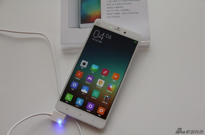 Anh thuc te Xiaomi Mi Note gia 370 USD vua ra mat hinh anh