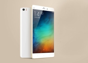 Xiaomi ra phablet voi RAM 4 GB doi dau iPhone 6 Plus hinh anh