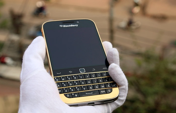 BlackBerry Classic ma vang dau tien xuat hien tai Viet Nam hinh anh