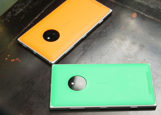 Sap co ban Lumia 830 cau hinh thap gia duoi 300 USD hinh anh