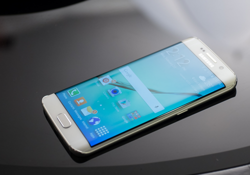 Loat smartphone dinh dam sap co mat tren thi truong hinh anh