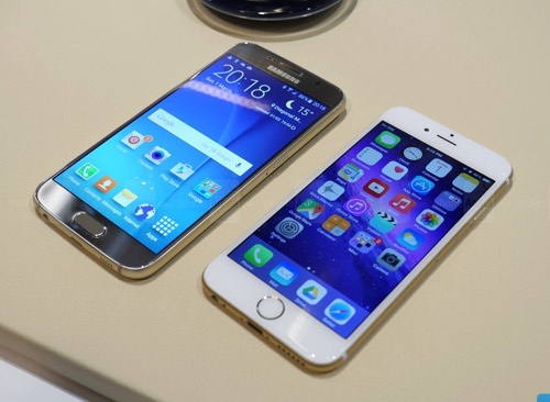 Samsung muon tan cong truc dien vao iPhone hinh anh