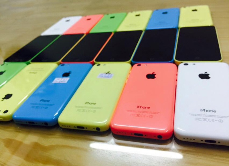 iPhone 5C khoa mang gia 3,6 trieu hut khach Ha Noi hinh anh