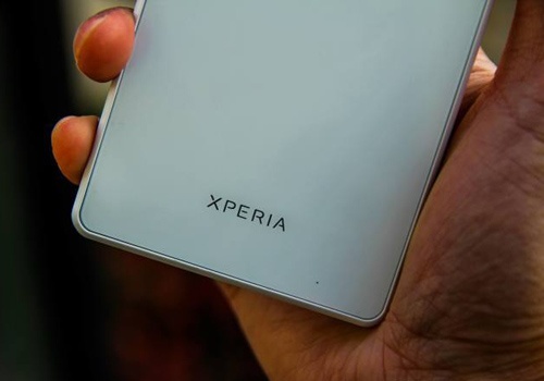 Xperia C4 chuyen tu suong lo anh thuc te hinh anh