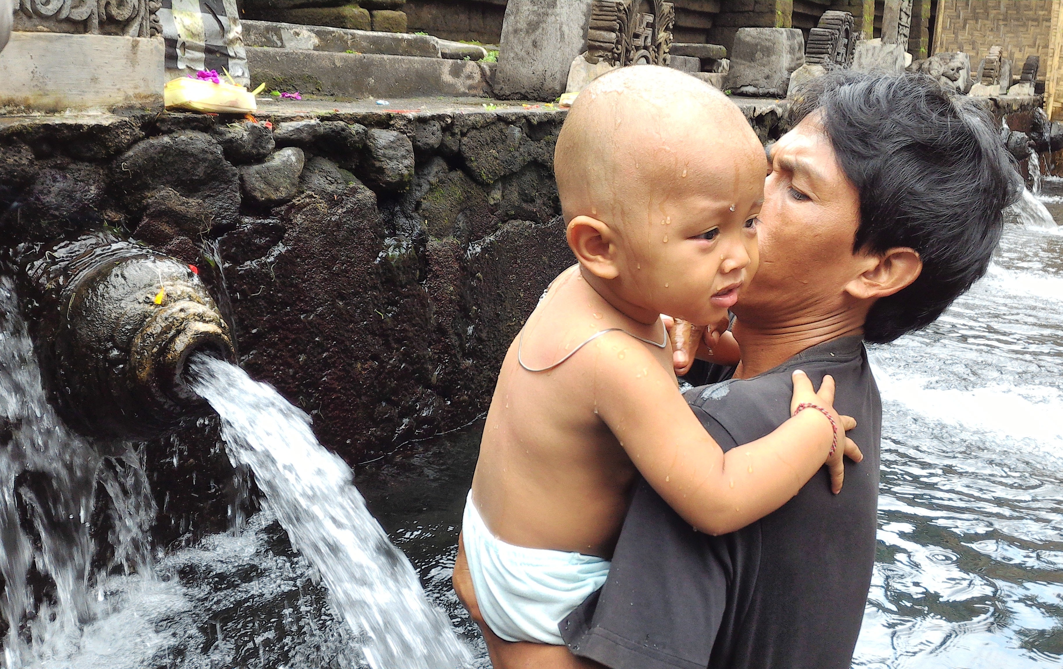 Trai nghiem nhanh anh, video tu Zenfone 2 hinh anh