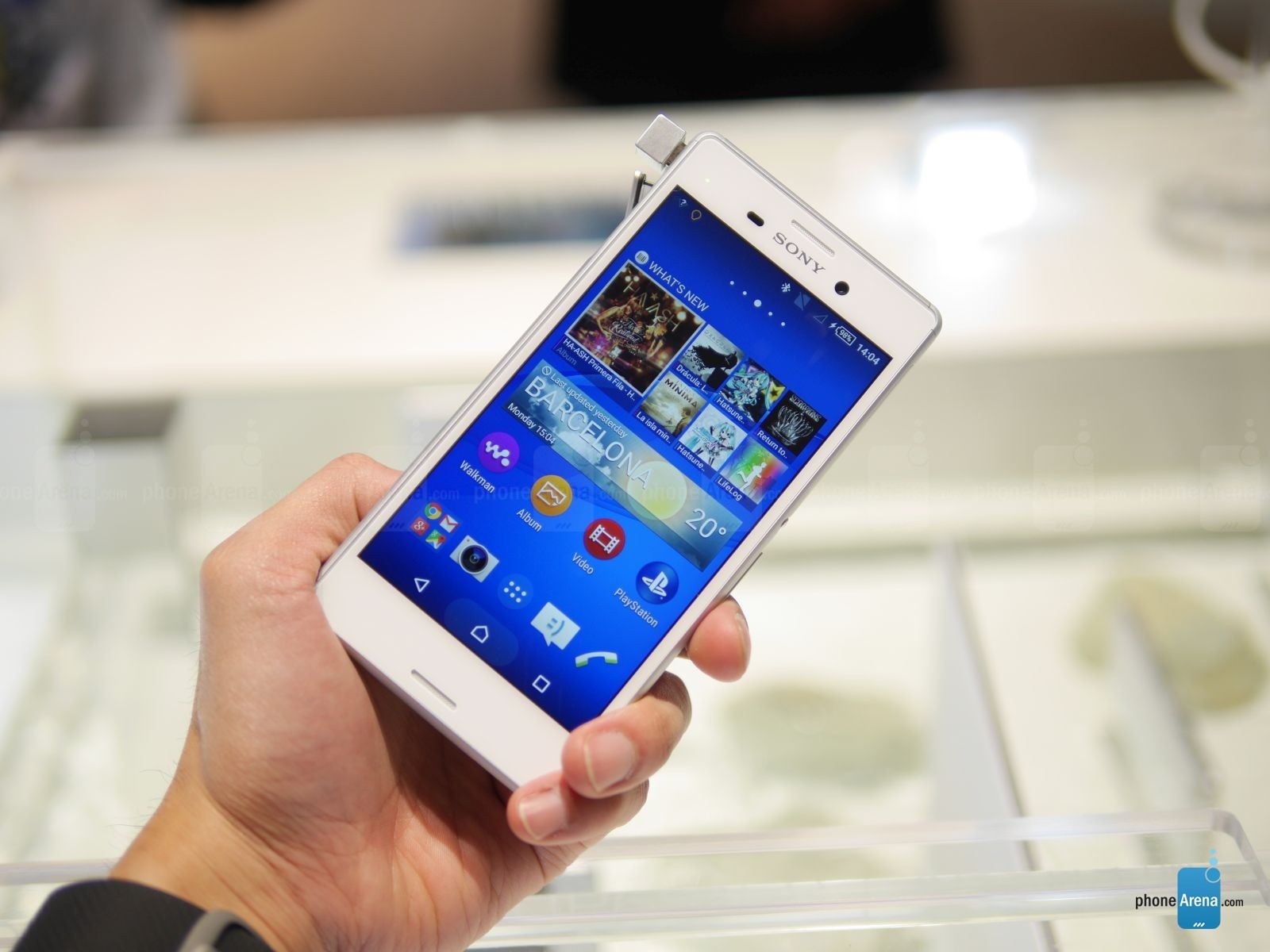 Nhung smartphone dang cho nhat thang 5 hinh anh