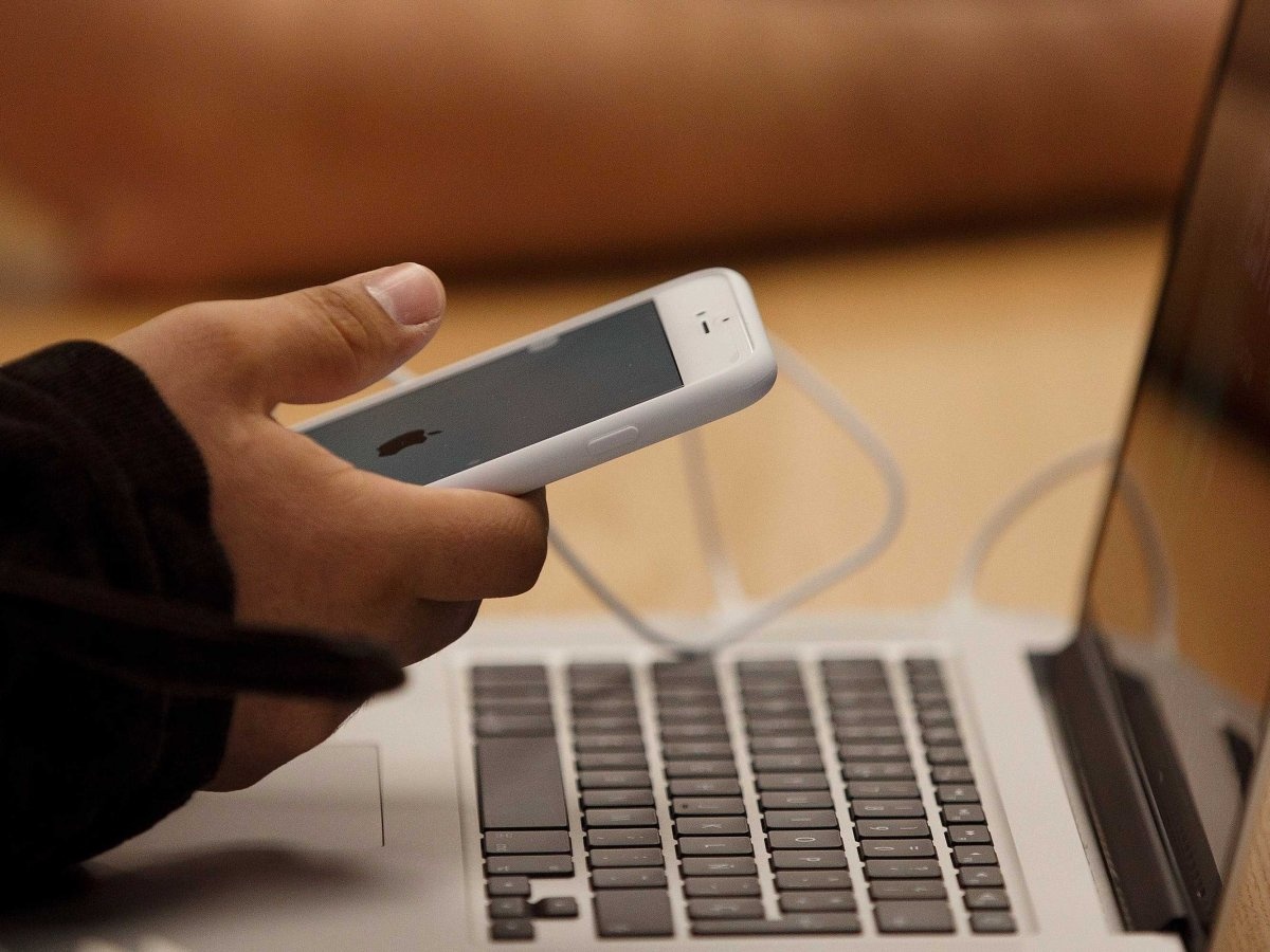 iPhone sap het cua jailbreak hinh anh