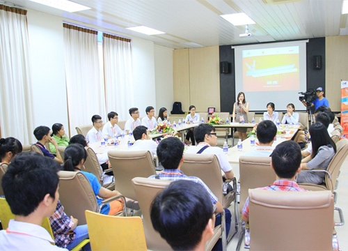 Khai mac cuoc thi Vo dich Tin hoc Van phong The gioi hinh anh