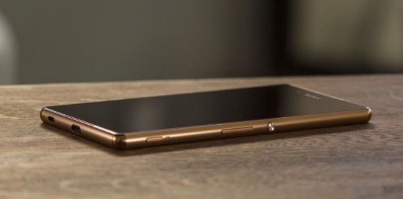 Sony xac nhan Xperia Z3+ gap loi nong may hinh anh