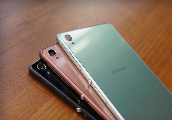 5 smartphone xach tay hot nhat nua dau 2015 hinh anh