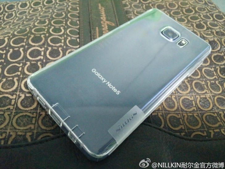 Galaxy Note 5 lo nhieu anh thuc te, ra mat ngay 13/8 hinh anh
