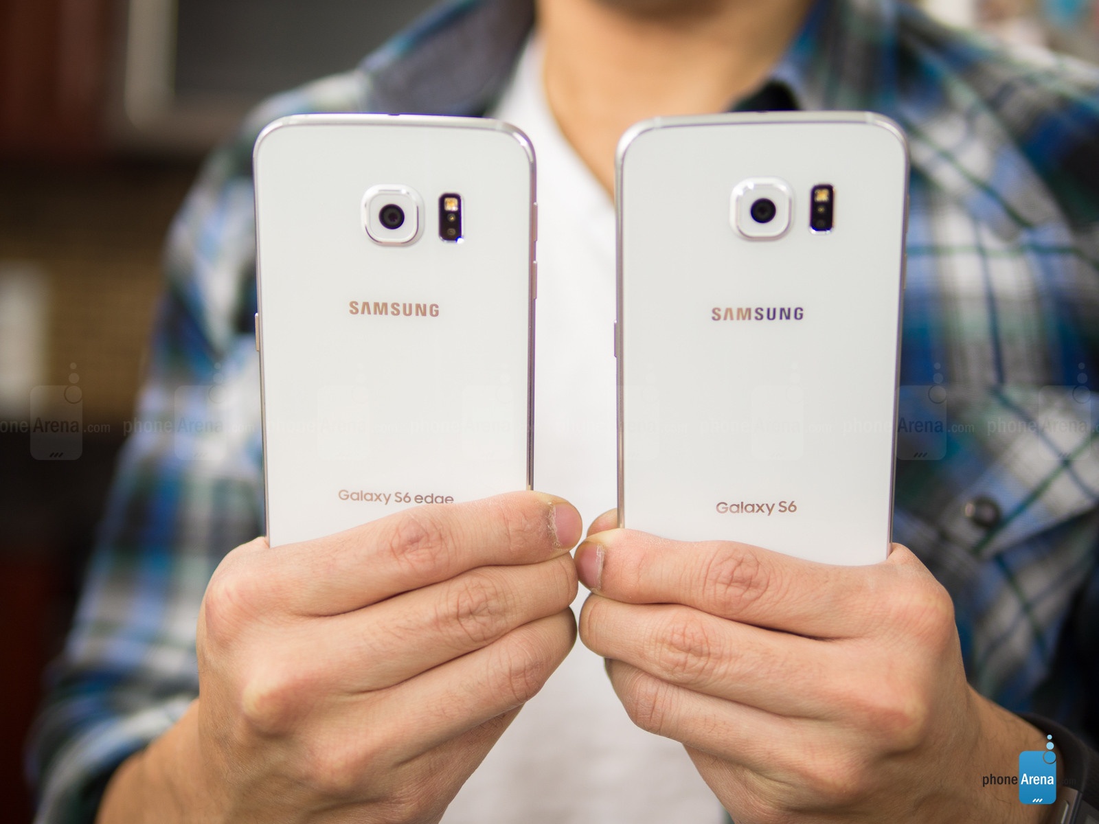 Samsung Galaxy S6 bat dau chien dich giam gia hinh anh